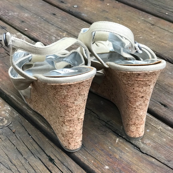 Steve Madden Fabric wedges - Picture 2 of 5